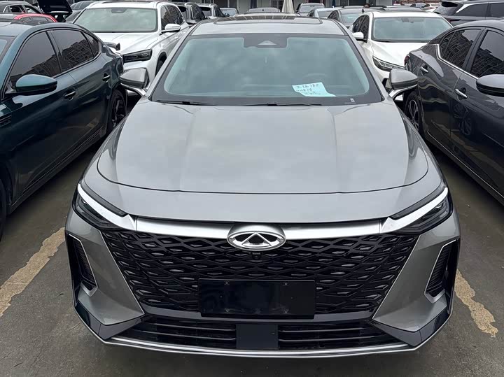 Фото 2 - Chery Arrizo 8