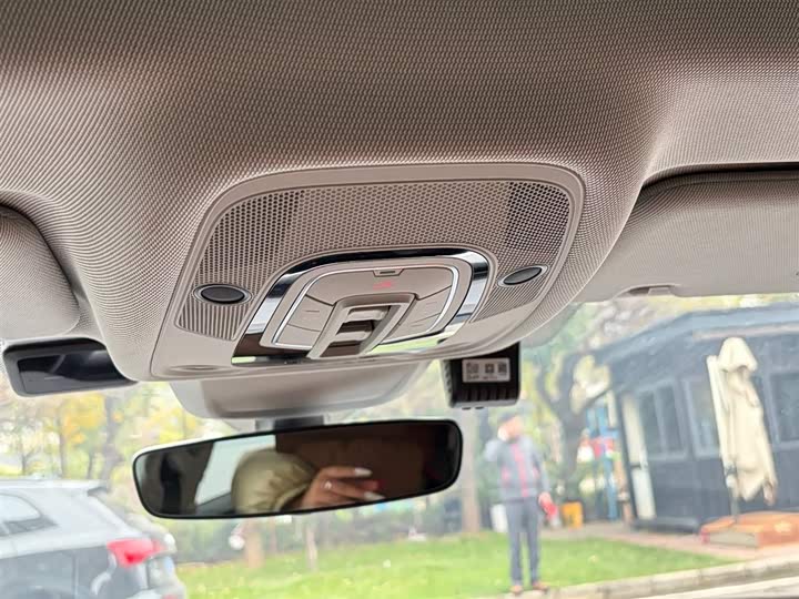 Фото 16 - Audi A7L