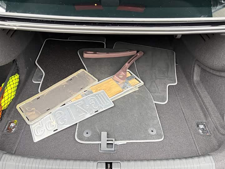 Фото 29 - Audi A7L