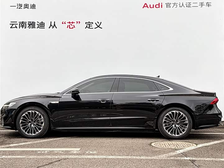 Фото 3 - Audi A7L