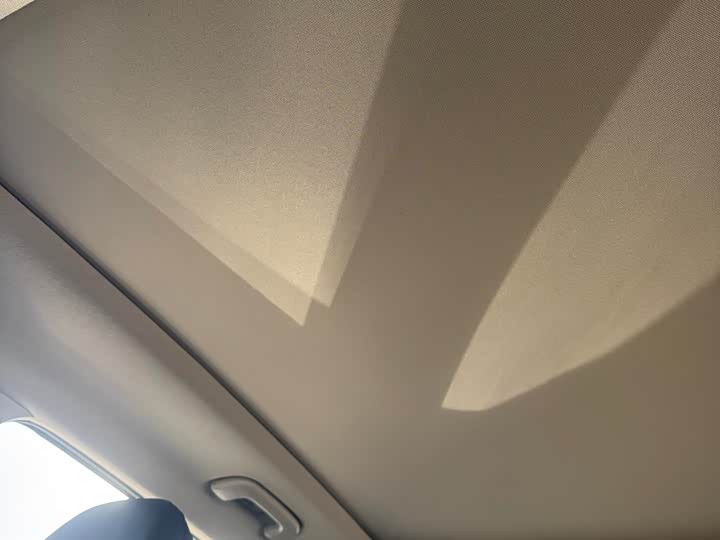 Фото 10 - Hyundai Tucson L