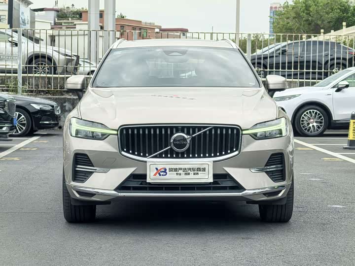 Фото 3 - Volvo XC60