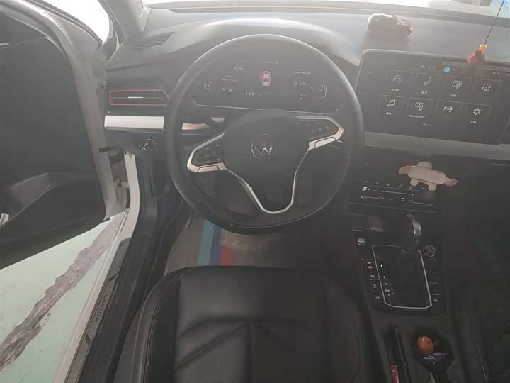 Фото 11 - Volkswagen Lavida