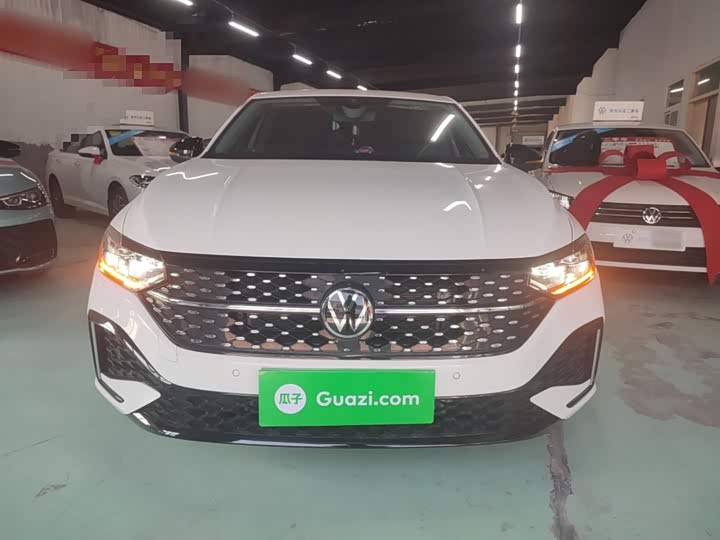 Фото 3 - Volkswagen Lavida