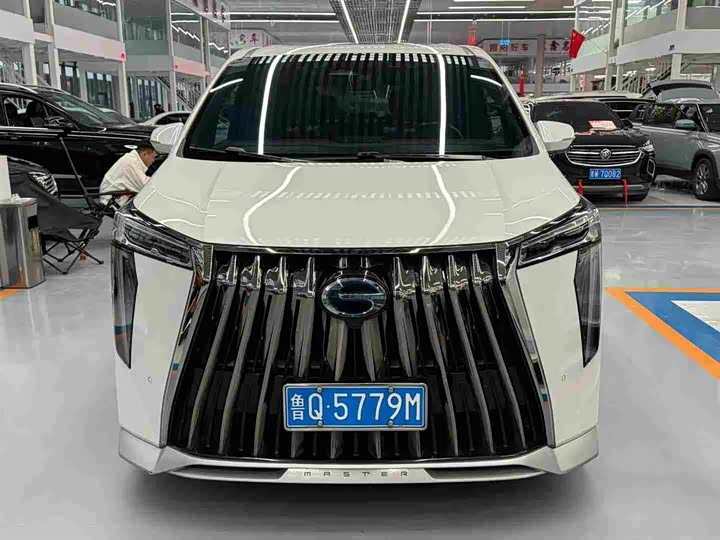 Фото 8 - GAC Trumpchi M8