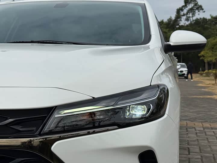 Фото 16 - Chevrolet Monza