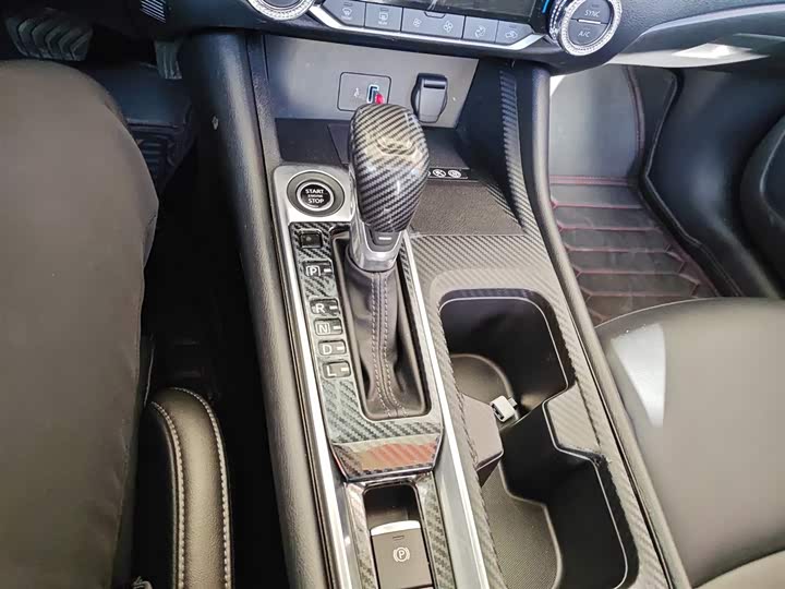 Фото 8 - Nissan Sylphy