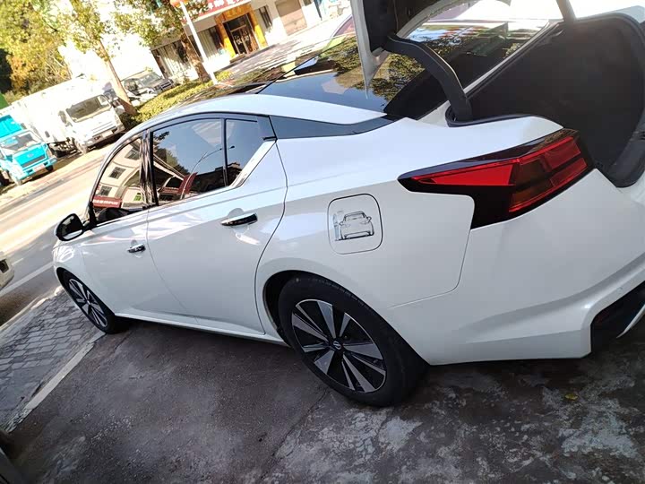 Фото 5 - Nissan Teana