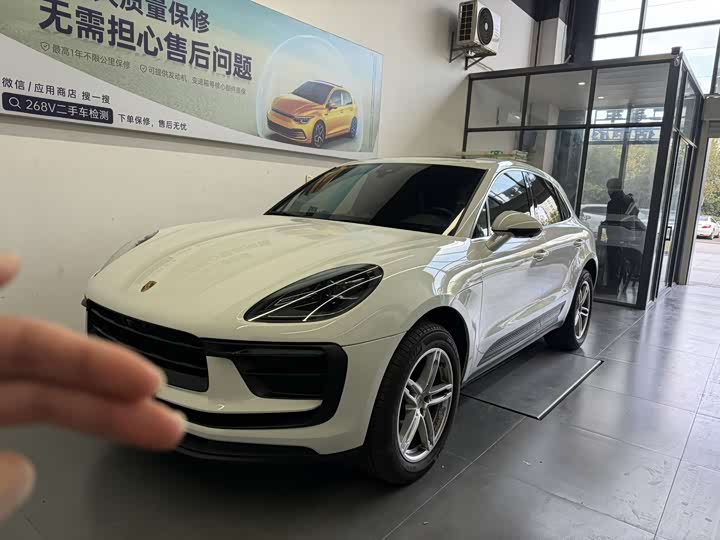 Фото 2 - Porsche Macan