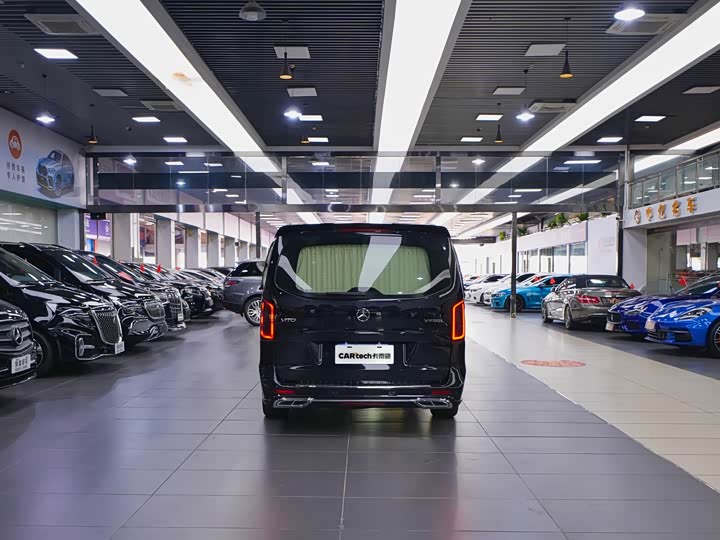 Фото 24 - Mercedes-Benz Vito