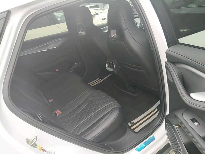 Фото 10 - BYD Sea Lion 07 EV