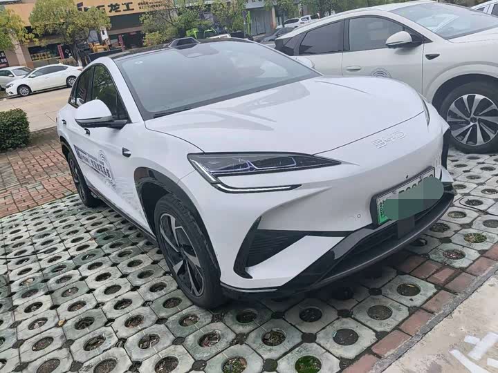 Фото 5 - BYD Sea Lion 07 EV