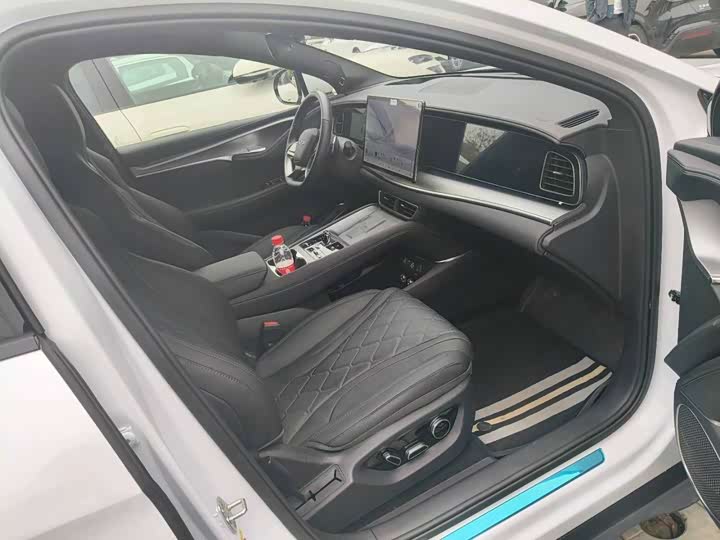 Фото 9 - BYD Sea Lion 07 EV