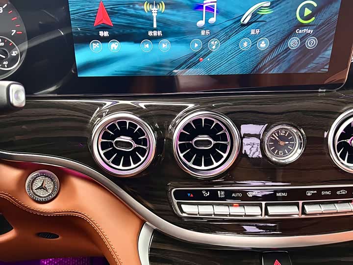 Фото 12 - Mercedes-Benz Vito