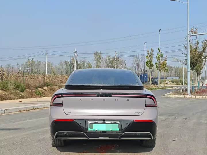 Фото 8 - XPeng F57