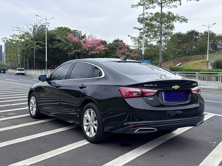Фото 6 - Chevrolet Malibu XL