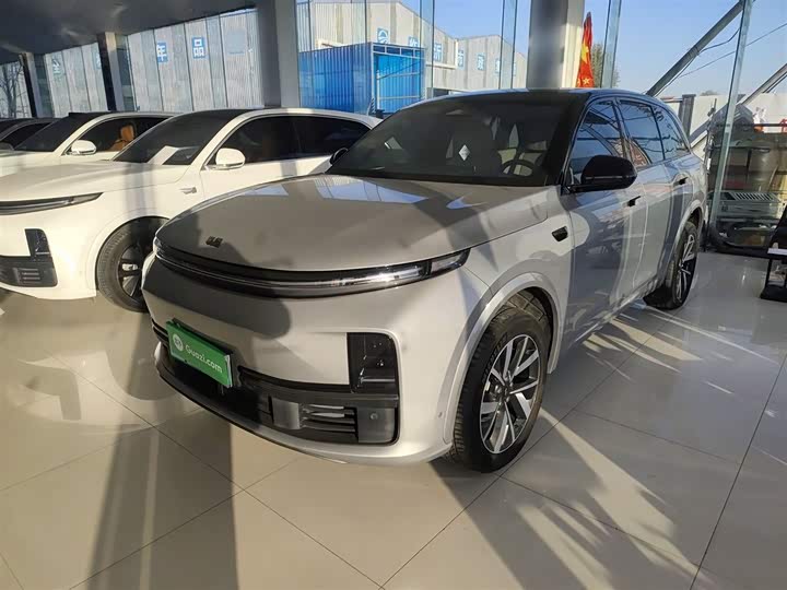 Фото 1 - LiXiang L7