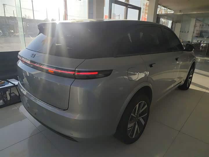 Фото 7 - LiXiang L7