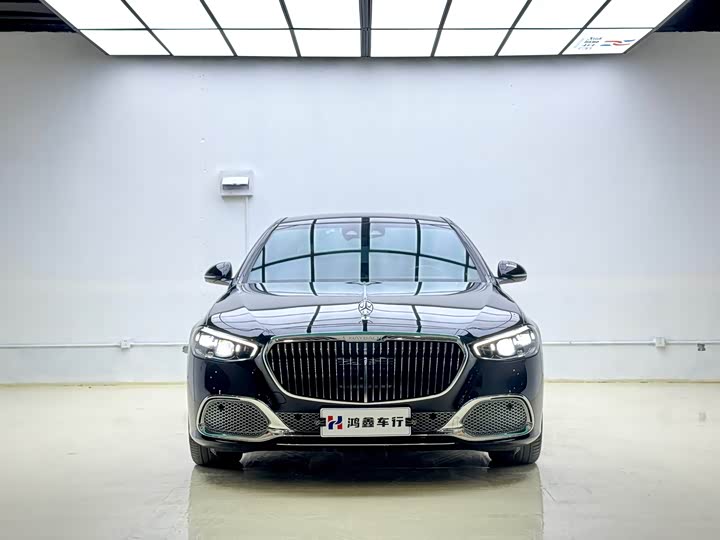 Фото 3 - Mercedes-Benz Maybach S-Class