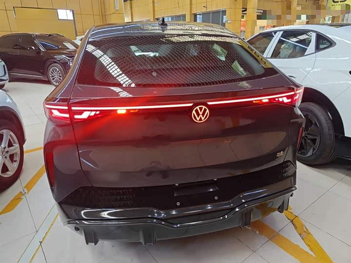 Фото 6 - Volkswagen ID.Unyx