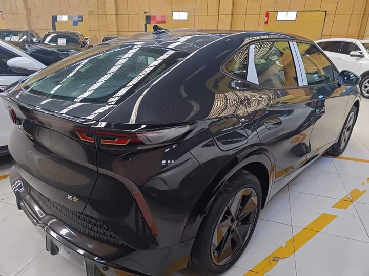 Фото 7 - Volkswagen ID.Unyx