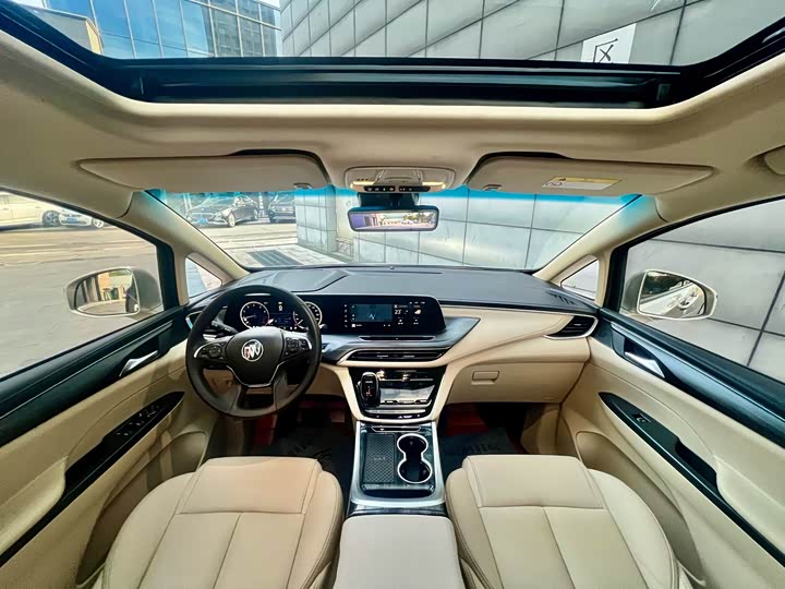 Фото 10 - Buick GL8 ES