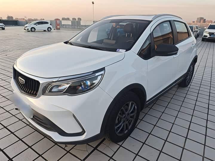 Фото 2 - Geely Vision X3