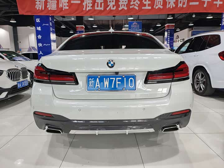 Фото 8 - BMW 5 Series