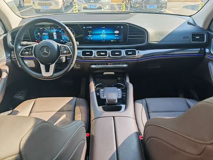 Фото 23 - Mercedes-Benz GLE-Class