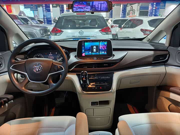 Фото 5 - Buick GL8 ES