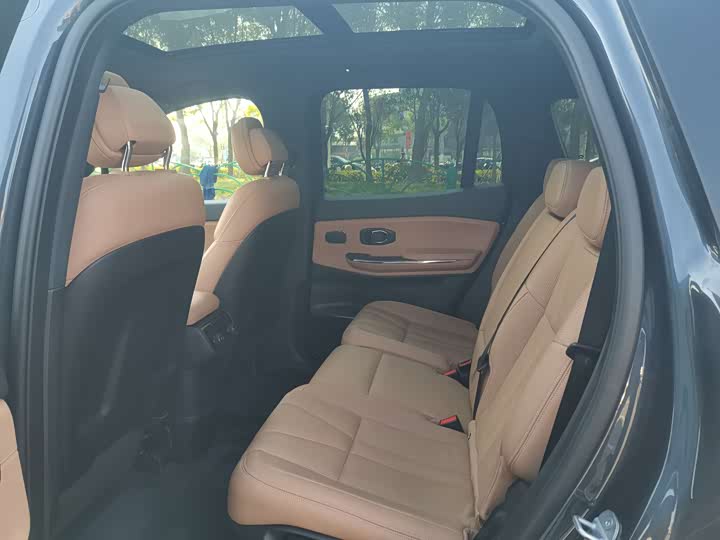 Фото 11 - Nio ES8