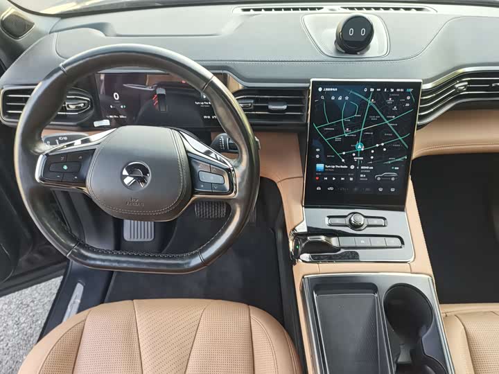 Фото 14 - Nio ES8