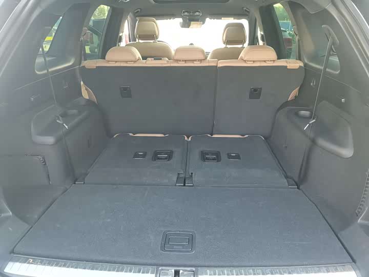 Фото 18 - Nio ES8