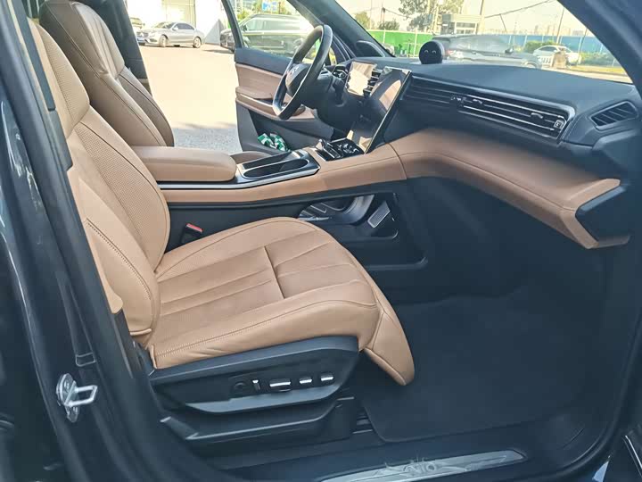 Фото 20 - Nio ES8