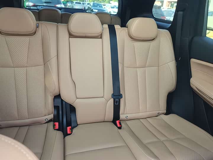 Фото 24 - Nio ES8