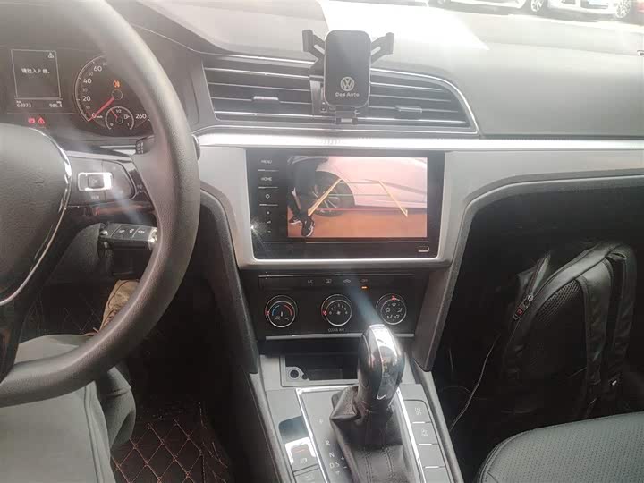 Фото 13 - Volkswagen Lamando L