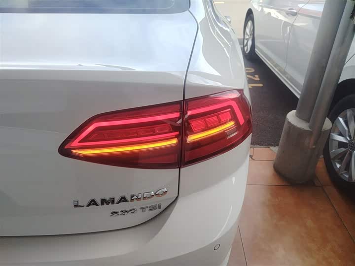 Фото 8 - Volkswagen Lamando L