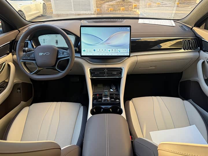 Фото 11 - BYD Song Plus Hybrid/EV