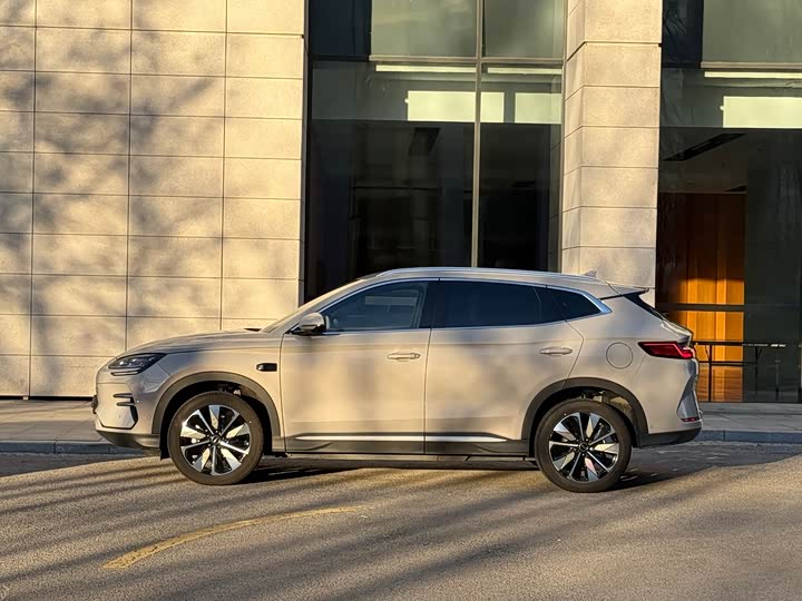 Фото 4 - BYD Song Plus Hybrid/EV