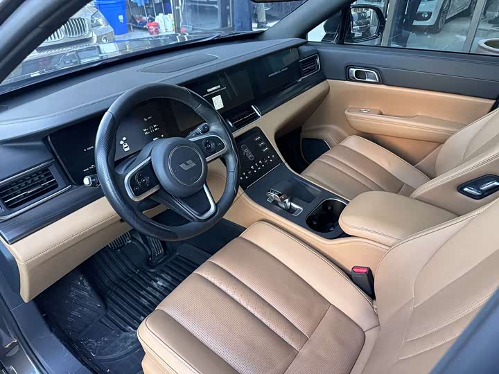 Фото 18 - LiXiang One