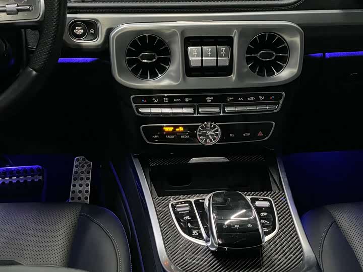 Фото 12 - Mercedes-Benz G-Class AMG