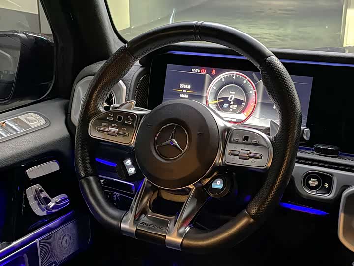 Фото 15 - Mercedes-Benz G-Class AMG