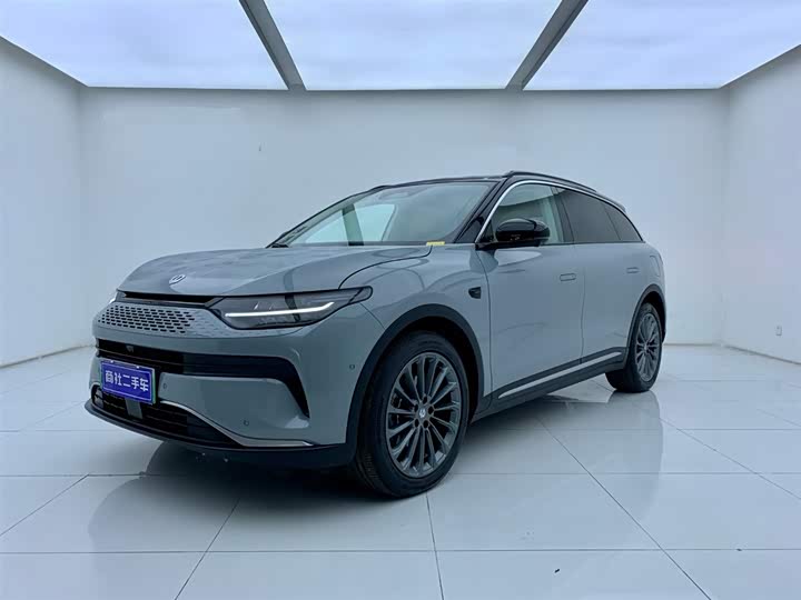 Фото 1 - Leapmotor C11