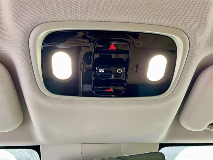 Фото 25 - Leapmotor C11