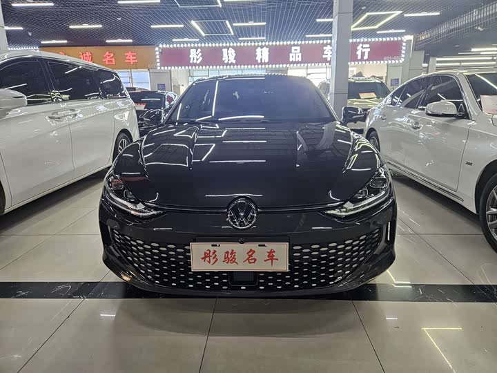 Фото 2 - Volkswagen Lamando L