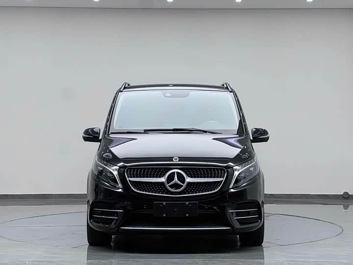Фото 2 - Mercedes-Benz V-Class