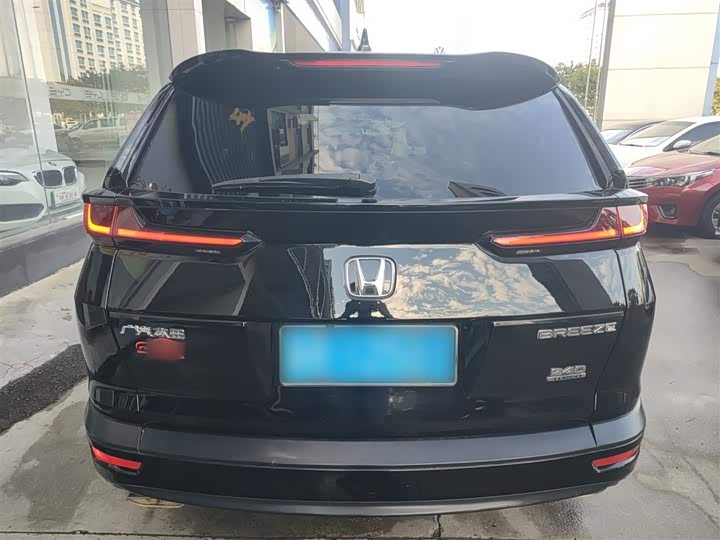 Фото 6 - Honda Breeze