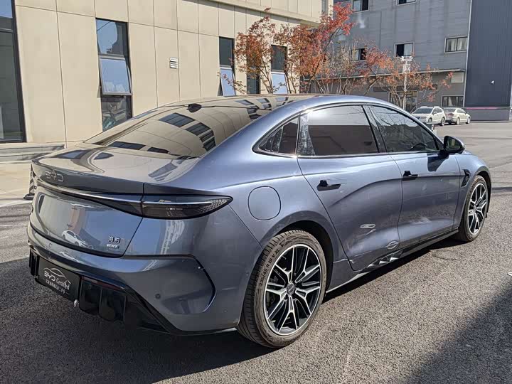 Фото 11 - BYD Seal