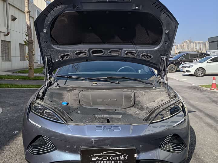 Фото 4 - BYD Seal