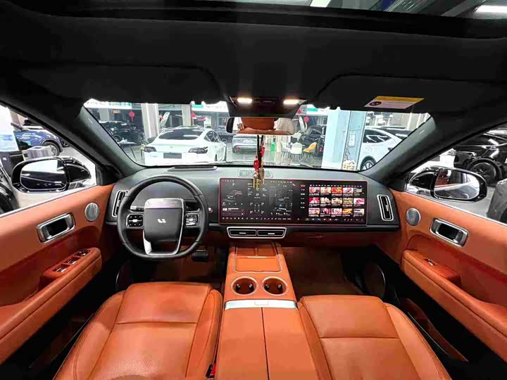 Фото 8 - LiXiang L6